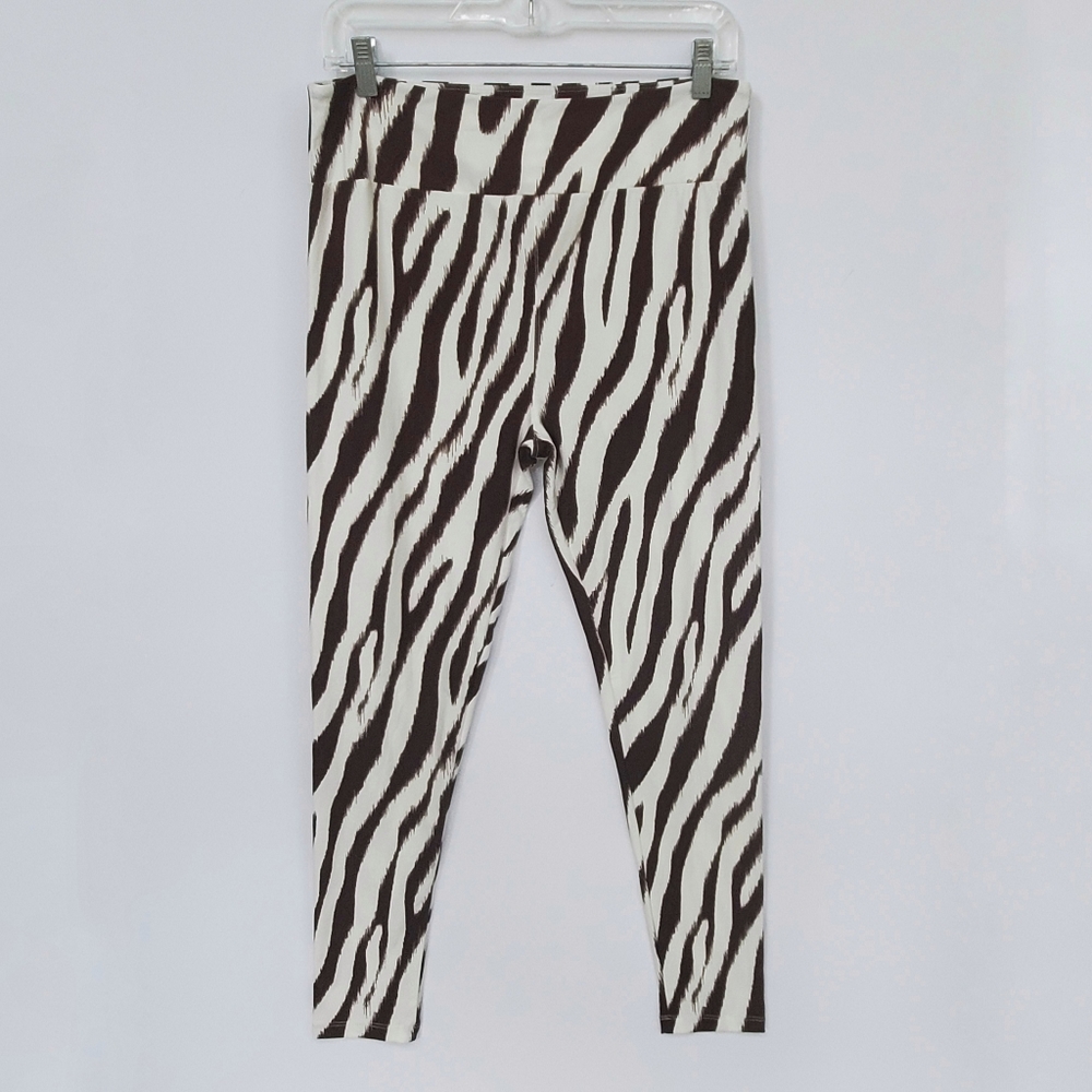 Thick & Curvy LuLaROE Leggings Zebra  Like New!